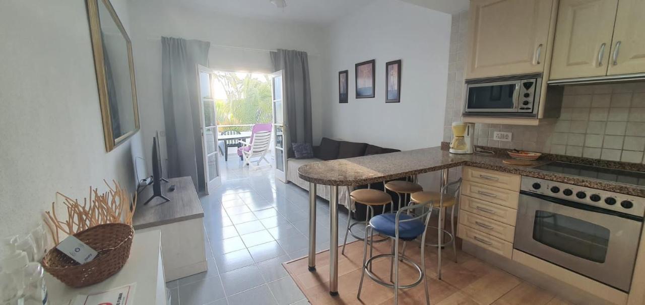 Amazing Beachfront, Pool And Terrace Costa Adeje  Bagian luar foto